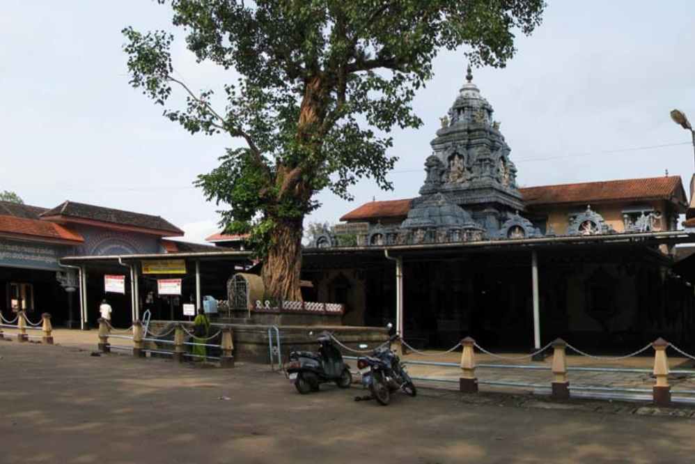 Kateel Durga Parameshwari Temple, Kateel